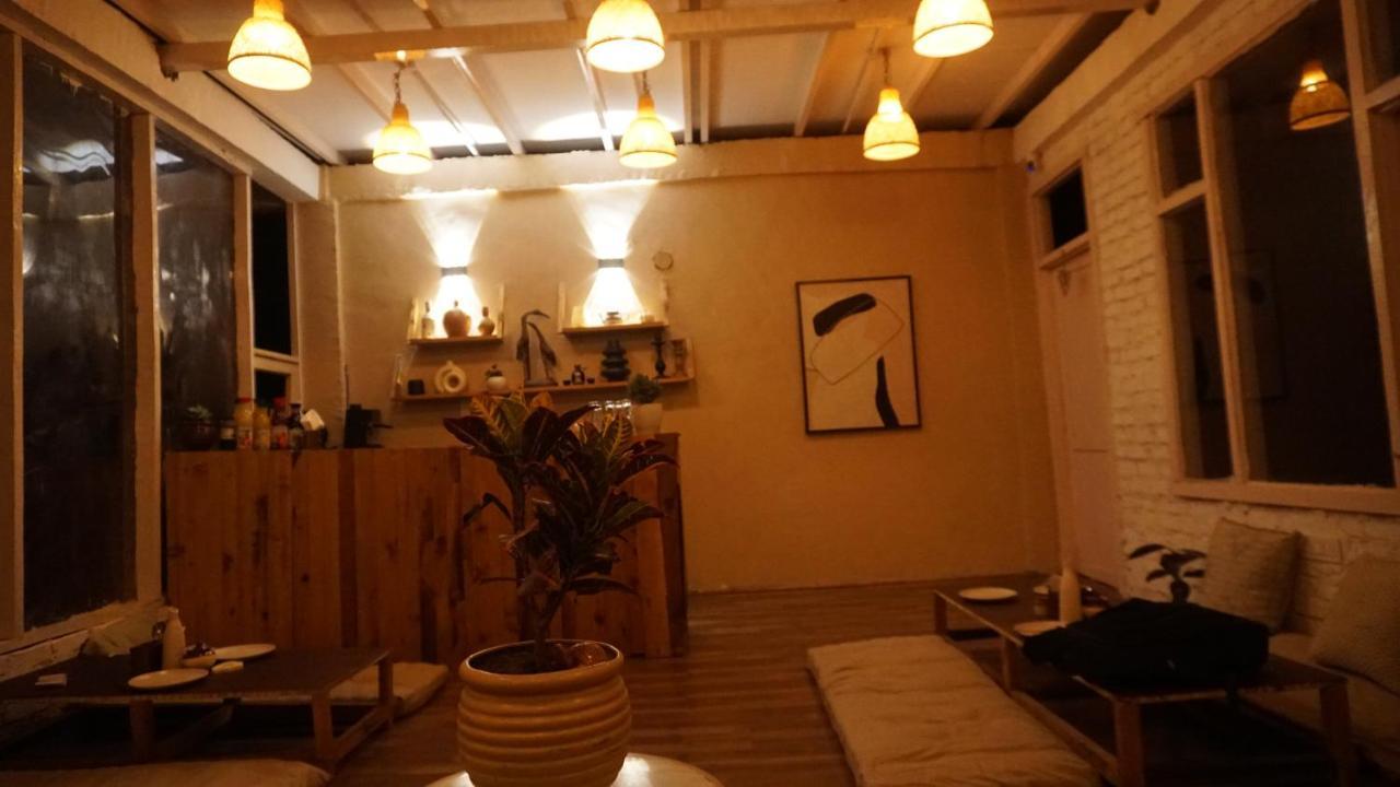 Freebird Nest 2 Stays & Cafe Jibhi Экстерьер фото